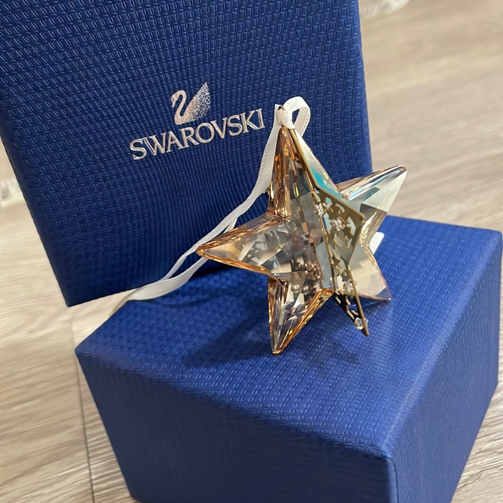 SWAROVSKI Star Ornament
